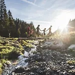 Alpenglueck By We Rent, Jokercard Included