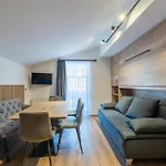 Alpenglueck By We Rent, Jokercard Included Διαμέρισμα *