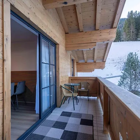 Alpenglueck By We Rent, Jokercard Included *